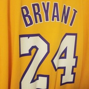 Kobe Bryant jersey
